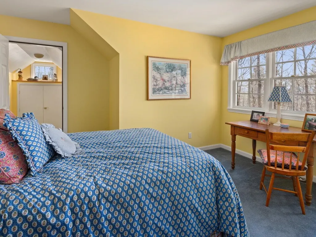 16 Wildwood Court Shelburne VT 05482