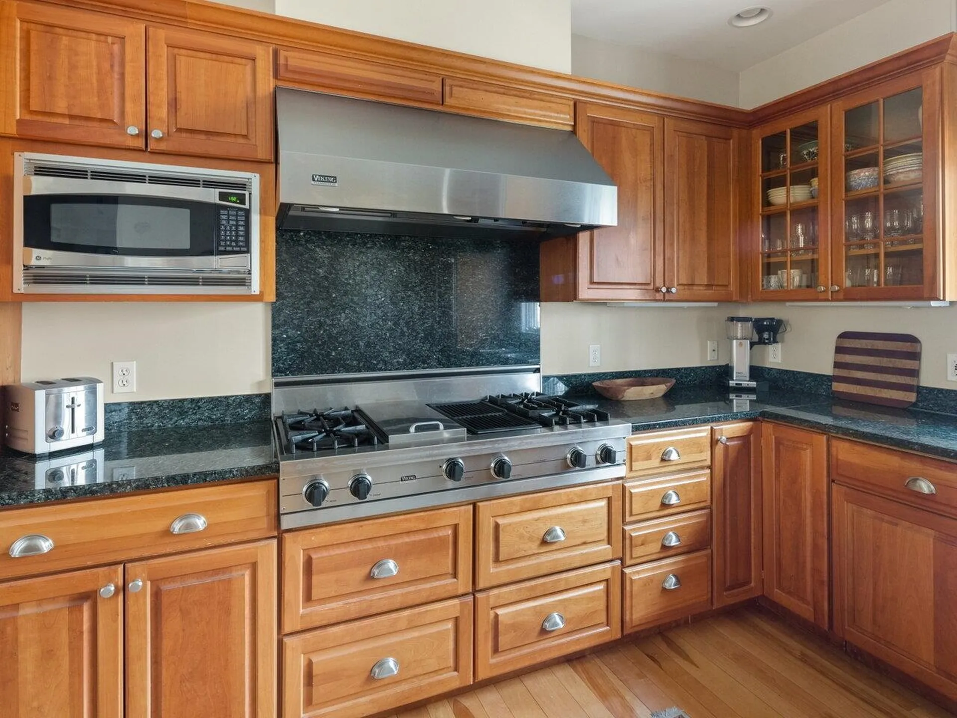 16 Wildwood Court Shelburne VT 05482