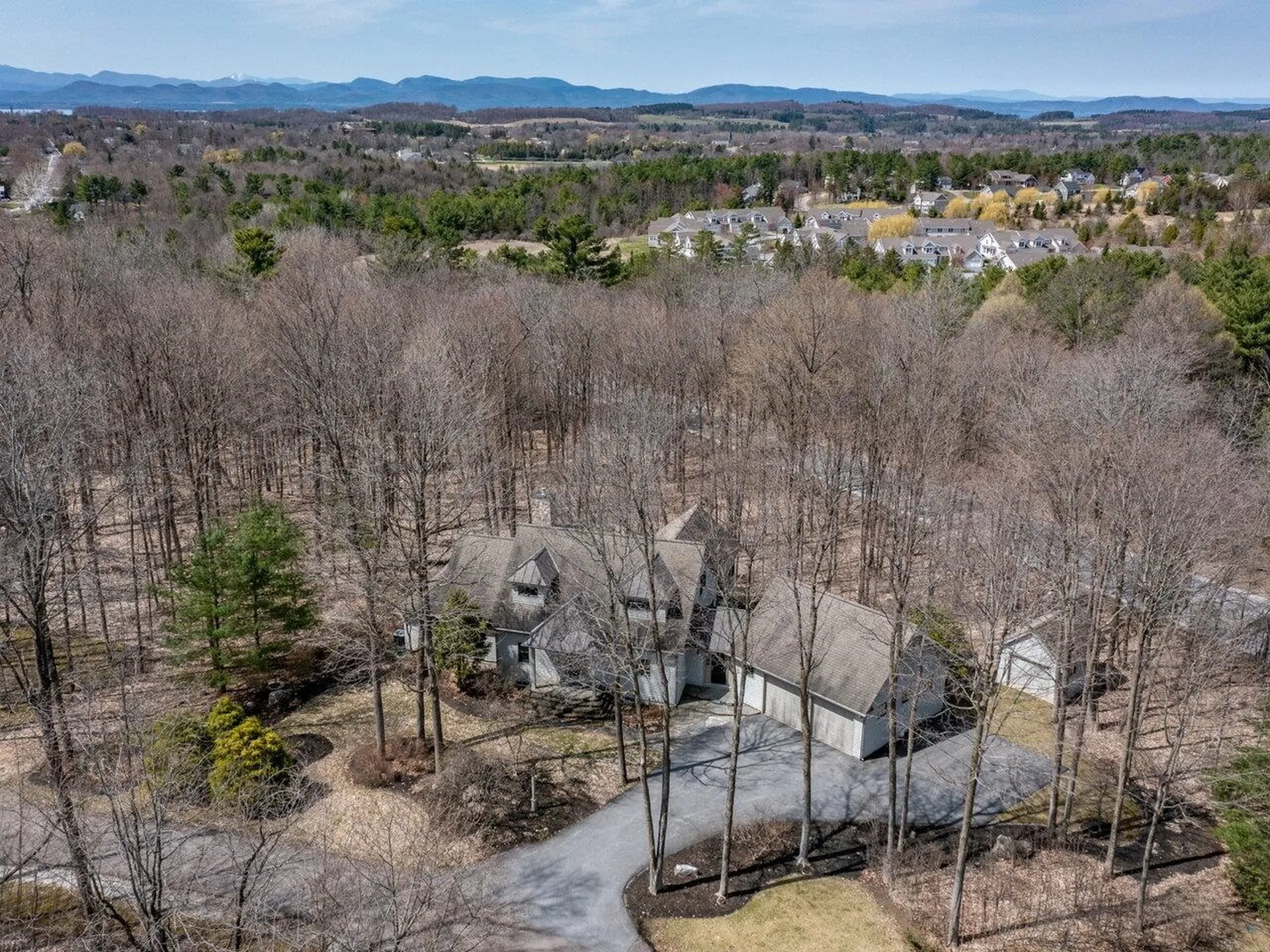 16 Wildwood Court Shelburne VT 05482