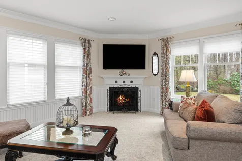 3 Dearborn Brook Circle Exeter NH 03833