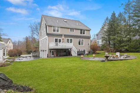 3 Dearborn Brook Circle Exeter NH 03833