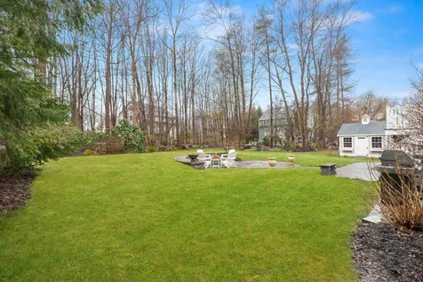 3 Dearborn Brook Circle Exeter NH 03833