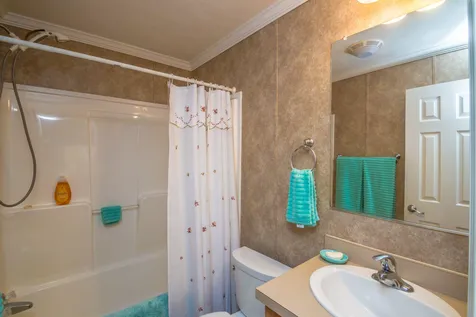 40 Wildwood Way Conway NH 03813