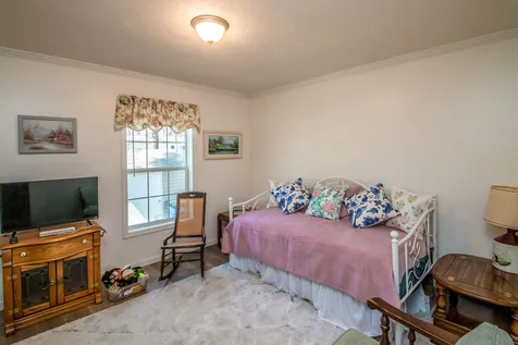 40 Wildwood Way Conway NH 03813