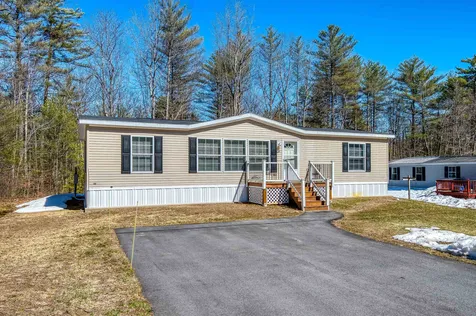 81 Buckingham Drive Conway NH 03818