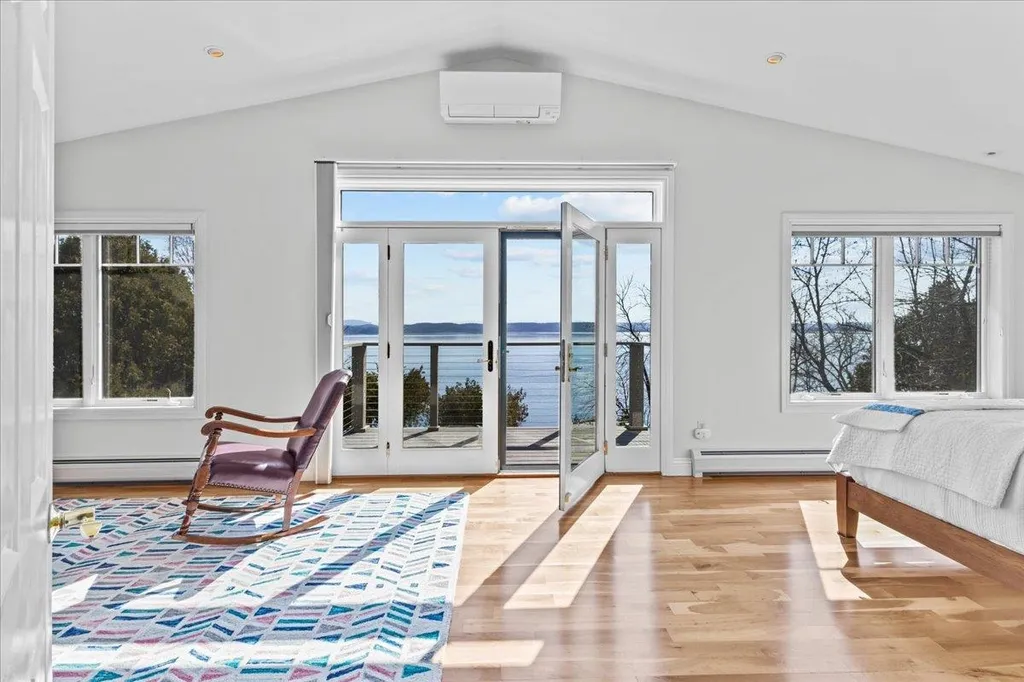 58 Featherbed Lane South Hero VT 05486