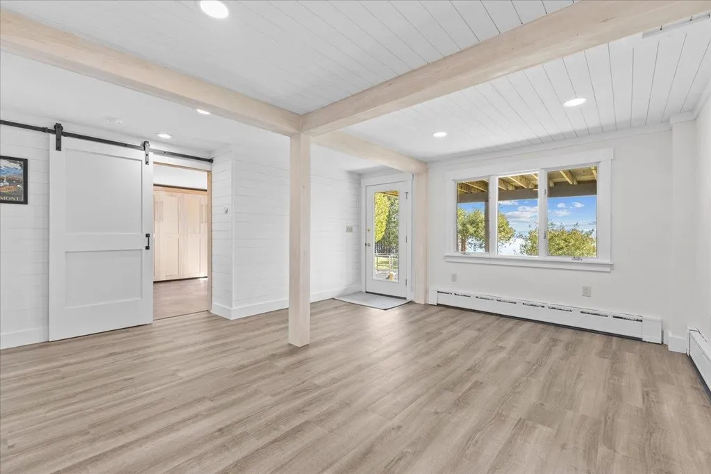 58 Featherbed Lane South Hero VT 05486