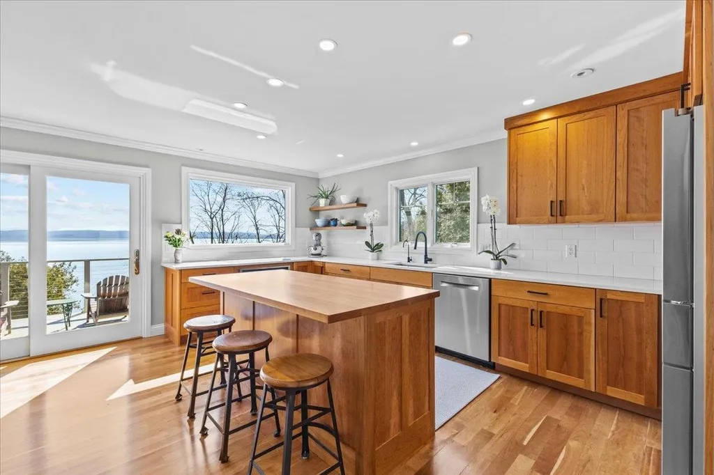 58 Featherbed Lane South Hero VT 05486