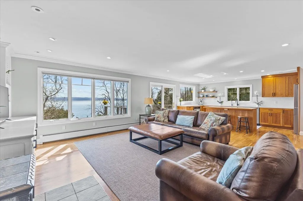 58 Featherbed Lane South Hero VT 05486
