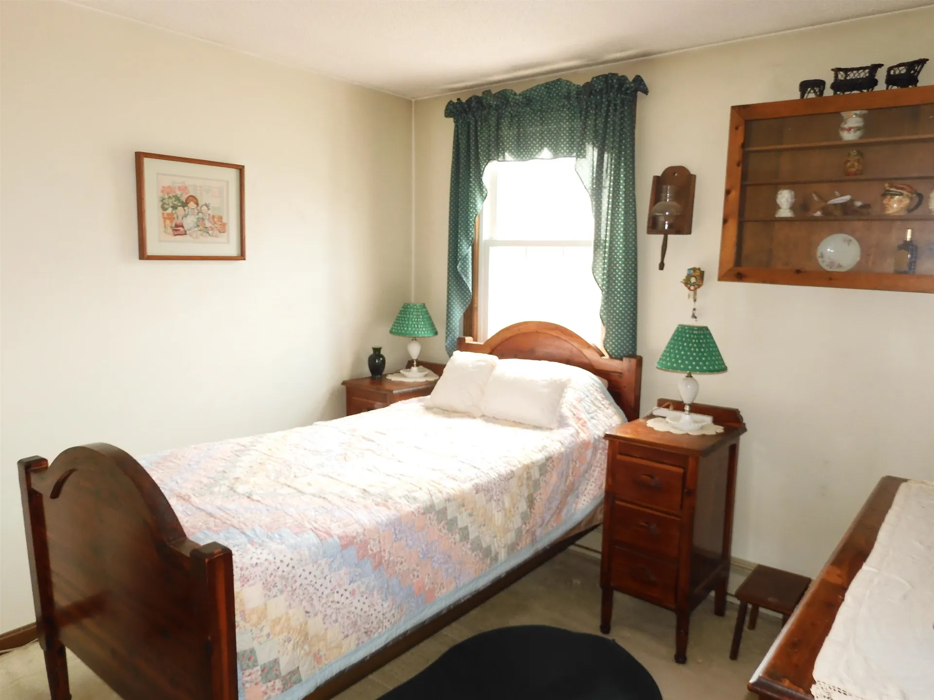 16 Claire Avenue Derry NH 03038