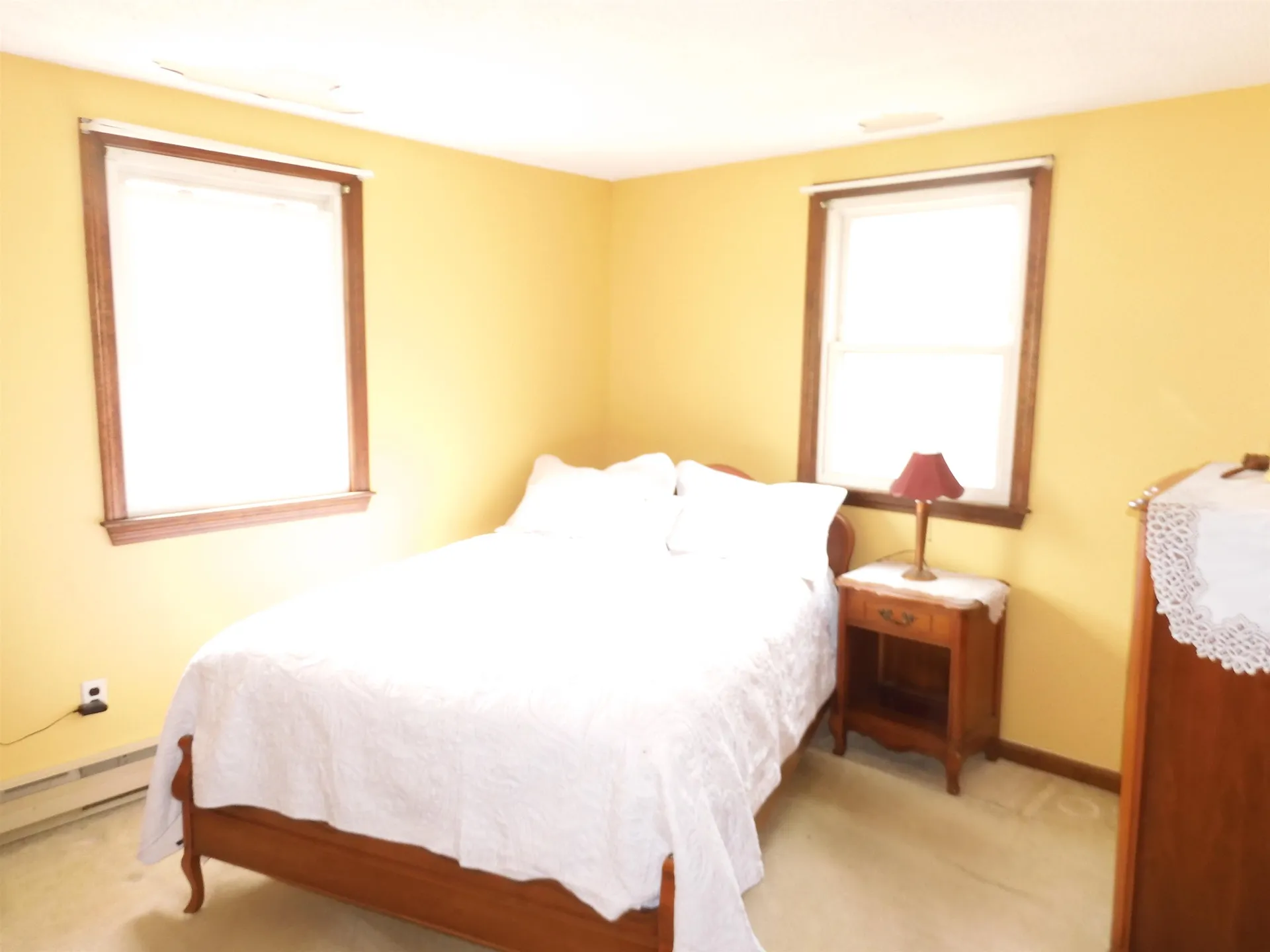 16 Claire Avenue Derry NH 03038