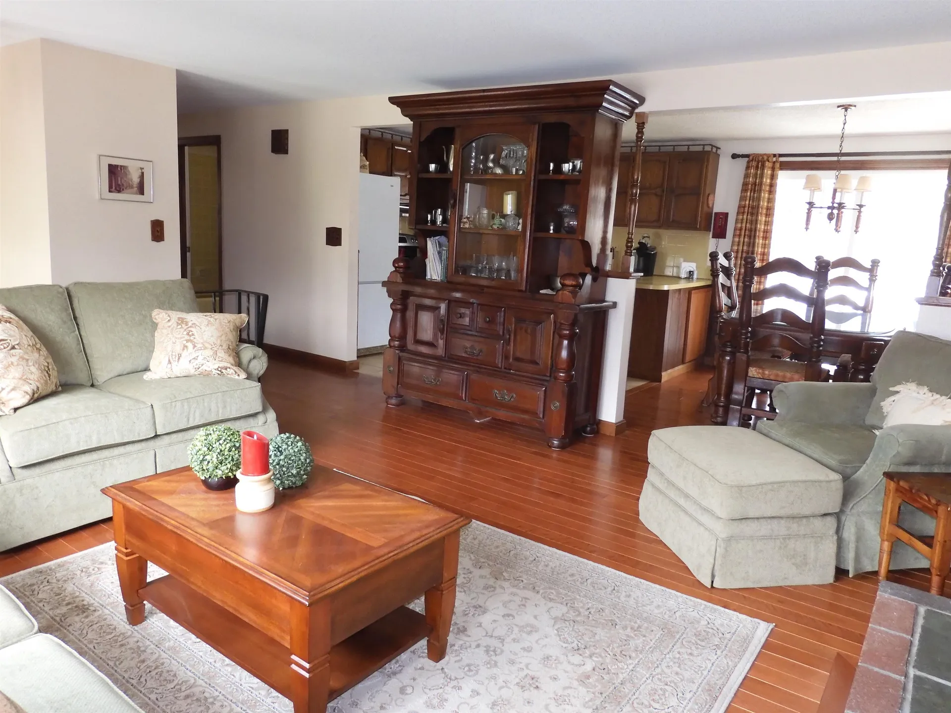 16 Claire Avenue Derry NH 03038
