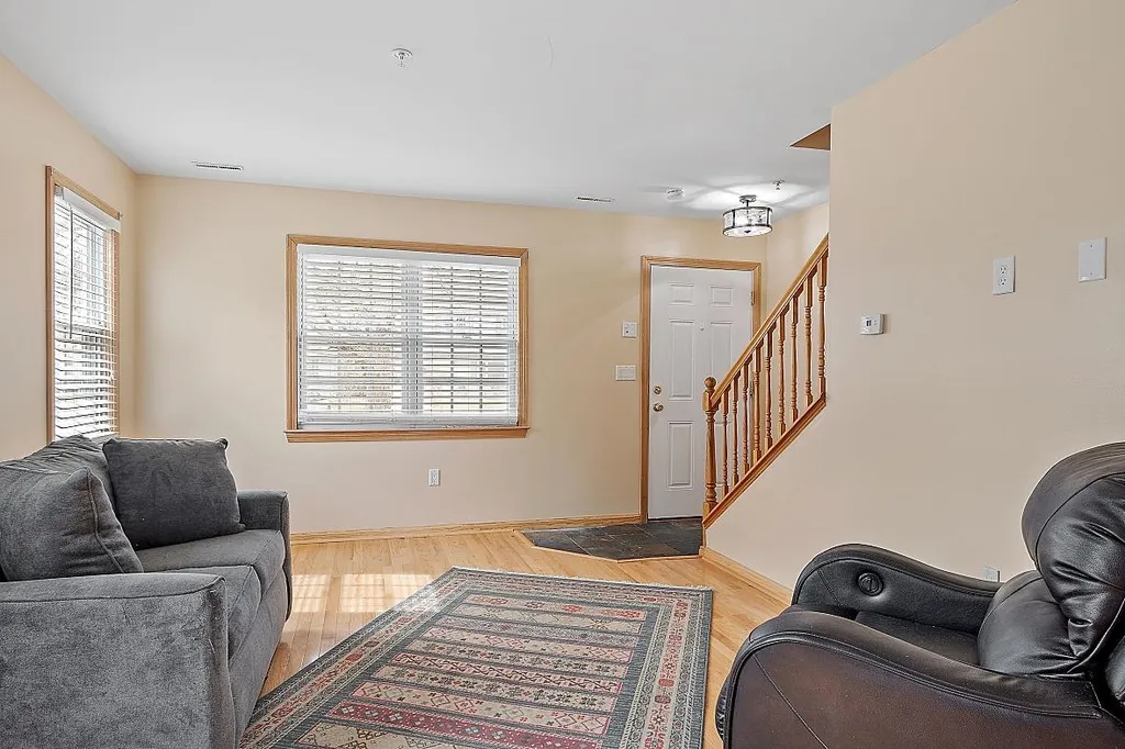 10 Pamela Lane Amesbury MA 01913