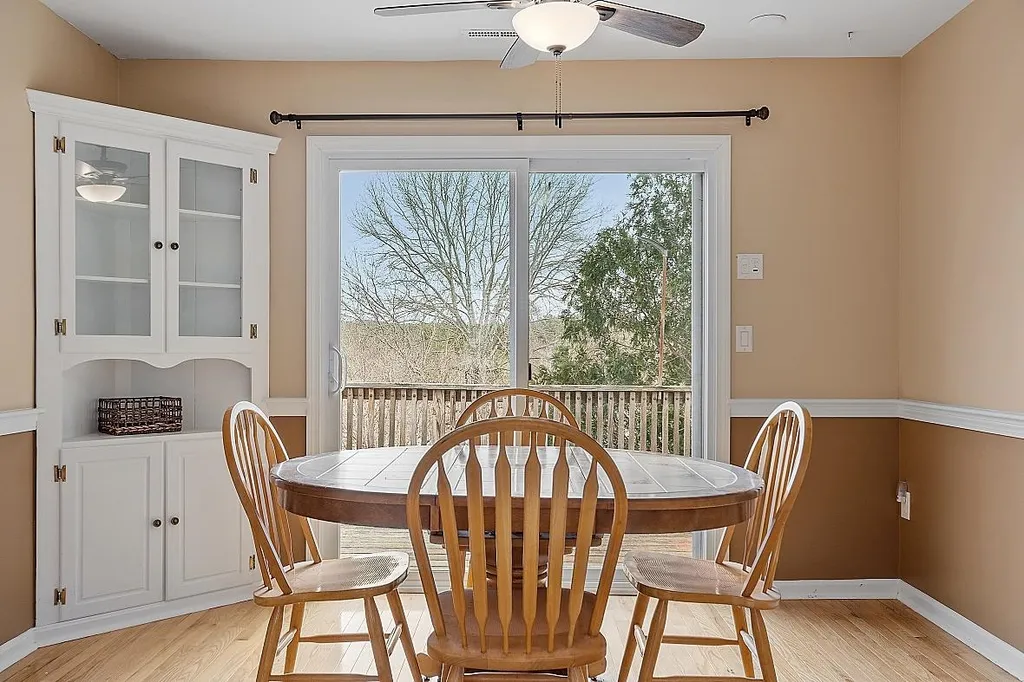 10 Pamela Lane Amesbury MA 01913