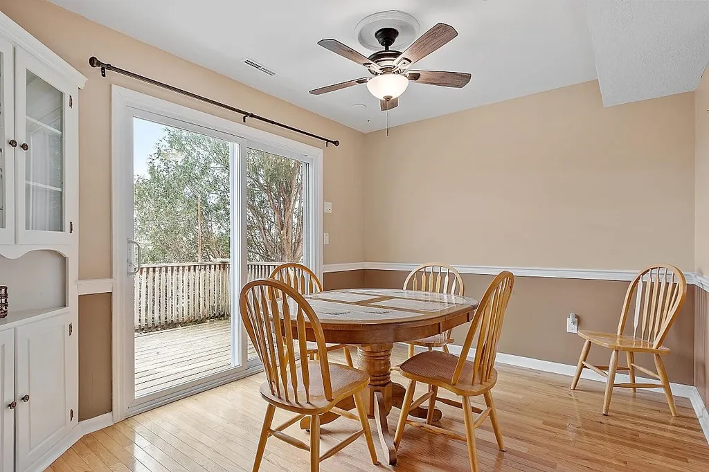 10 Pamela Lane Amesbury MA 01913