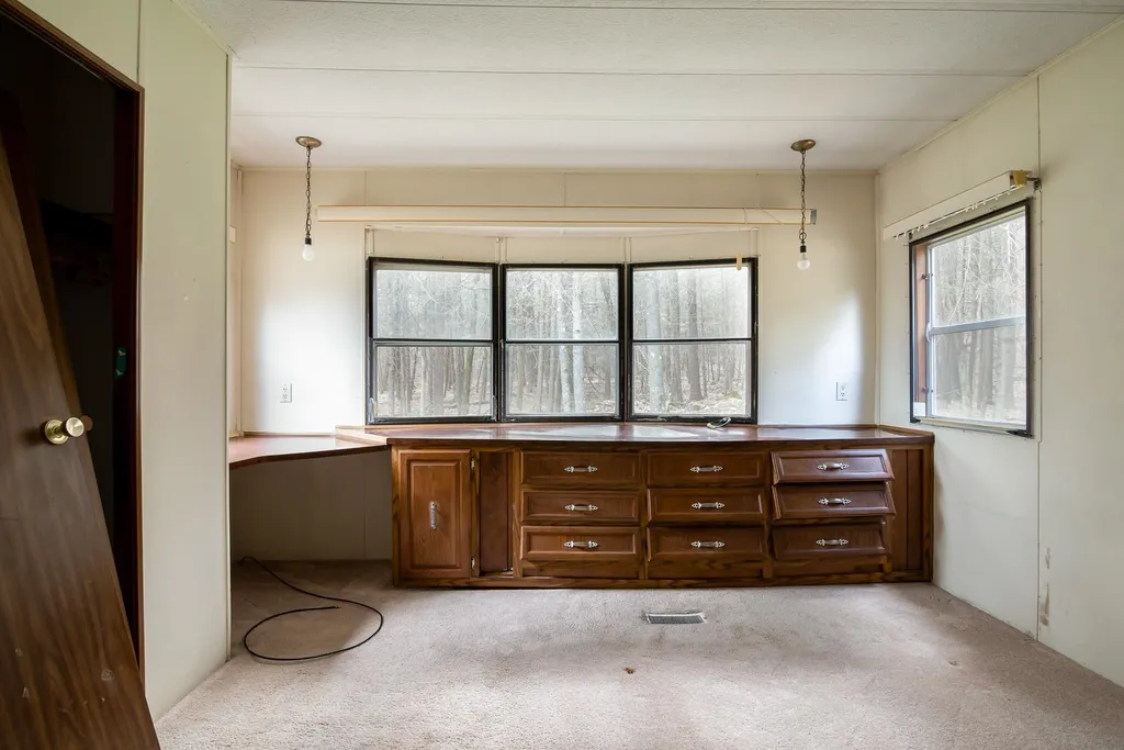 392 Hall Road Barrington NH 03825