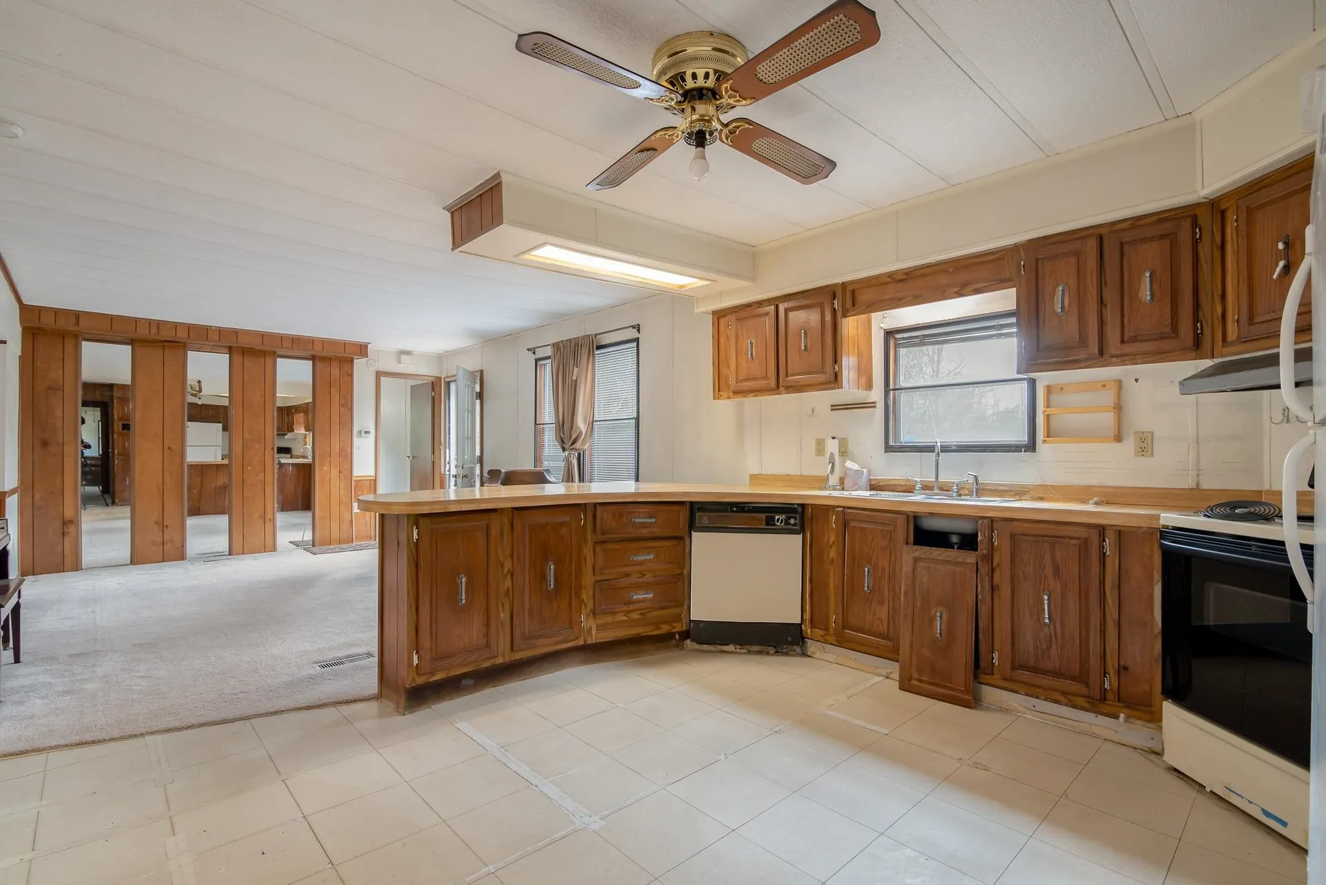 392 Hall Road Barrington NH 03825