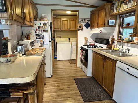 17 Hemlock Drive Tamworth NH 03886