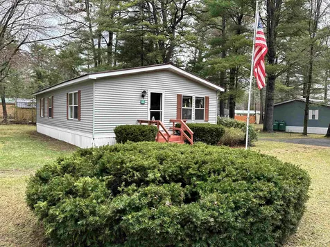 17 Hemlock Drive Tamworth NH 03886