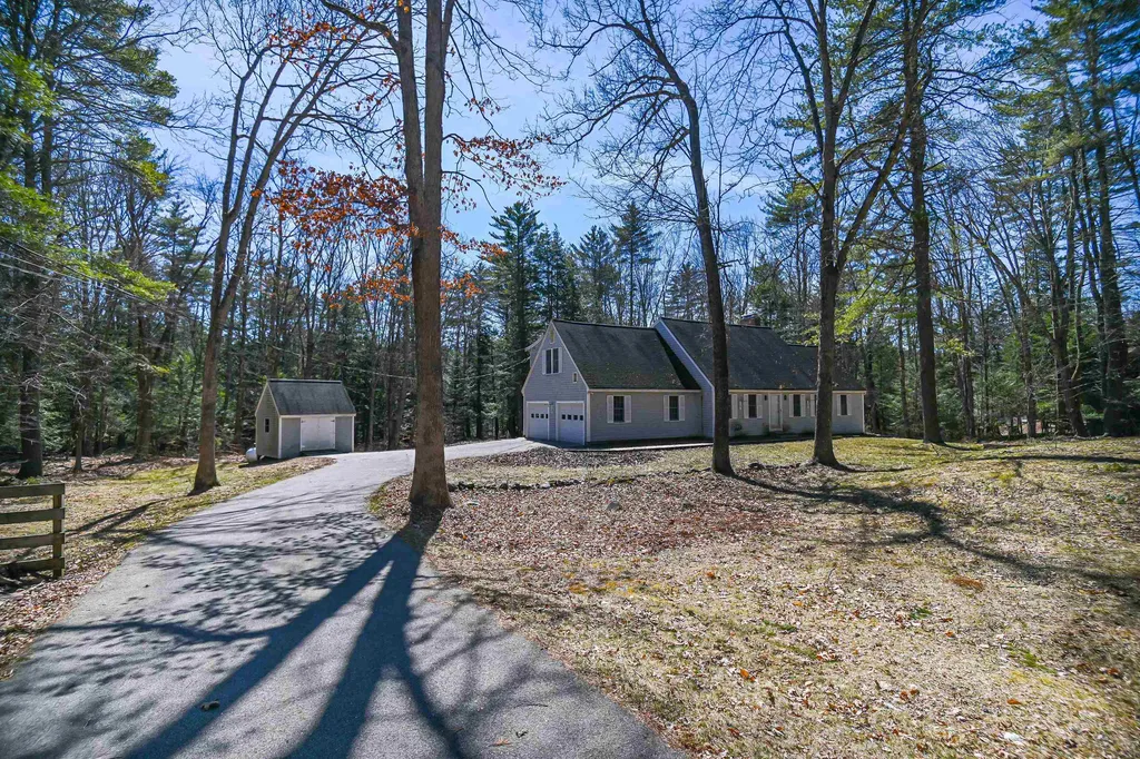 20 Toon Lane Lee NH 03861