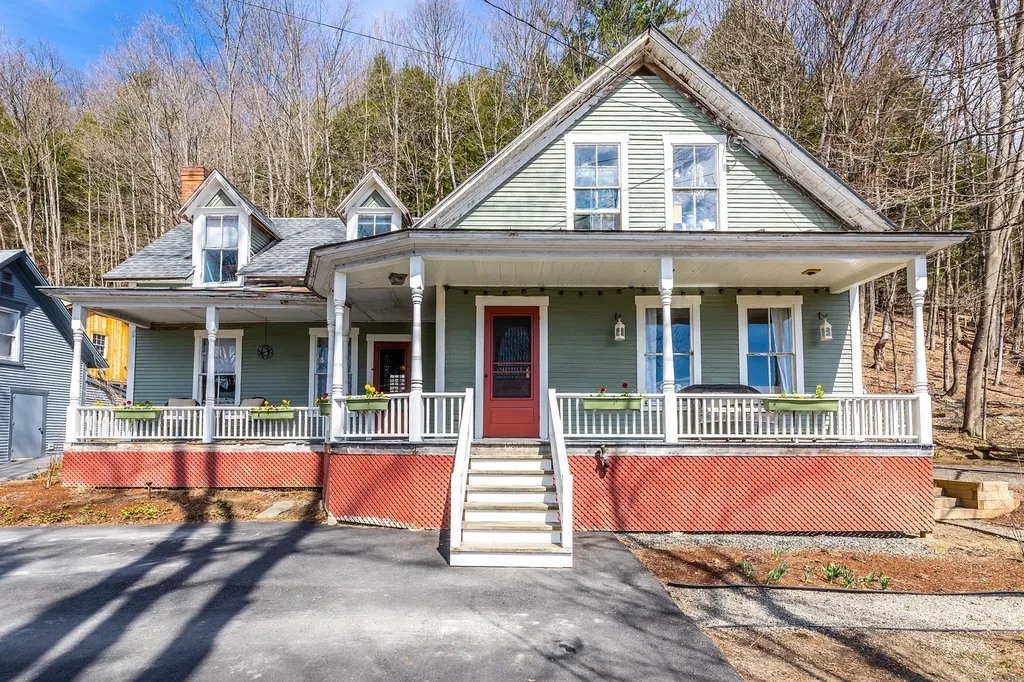60 Livery Stable Road Bethel VT 05032