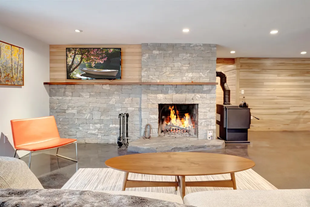 9 Toppan Lane Hampton Falls NH 03844