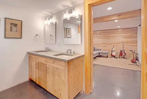9 Toppan Lane Hampton Falls NH 03844