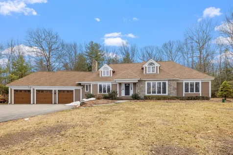 5 Longview Drive Bow NH 03304