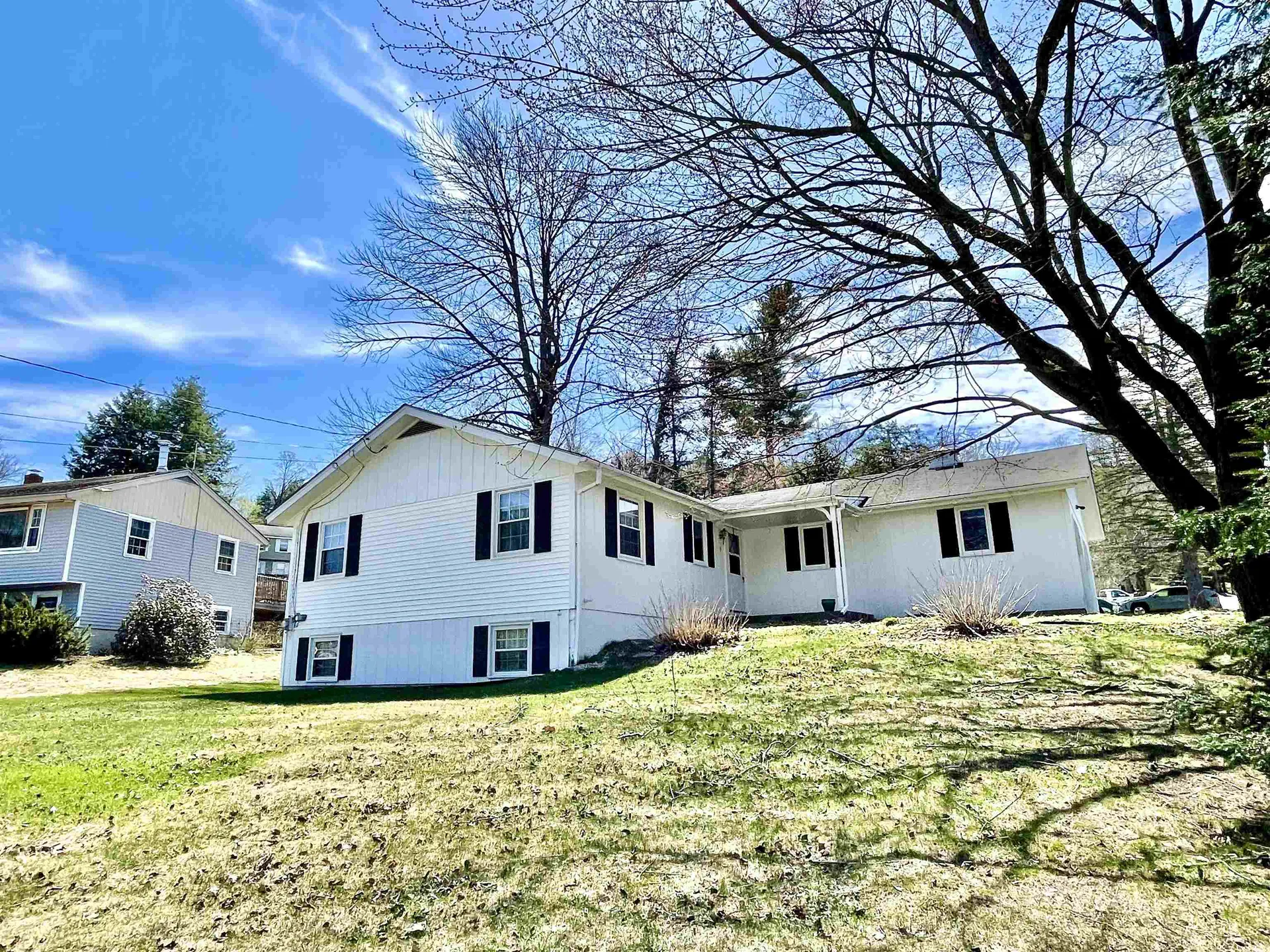 5 Stringer Lane Claremont NH 03743