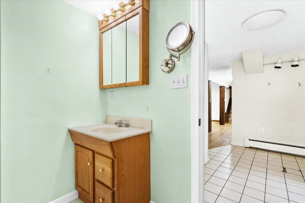 104 Glen Forest Drive Manchester NH 03109