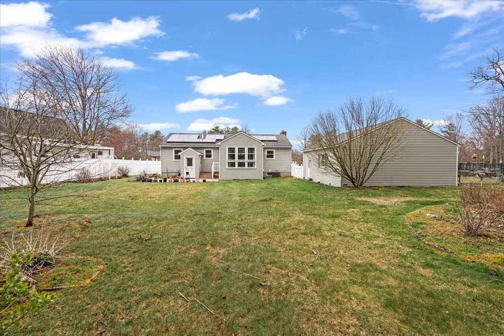 104 Glen Forest Drive Manchester NH 03109
