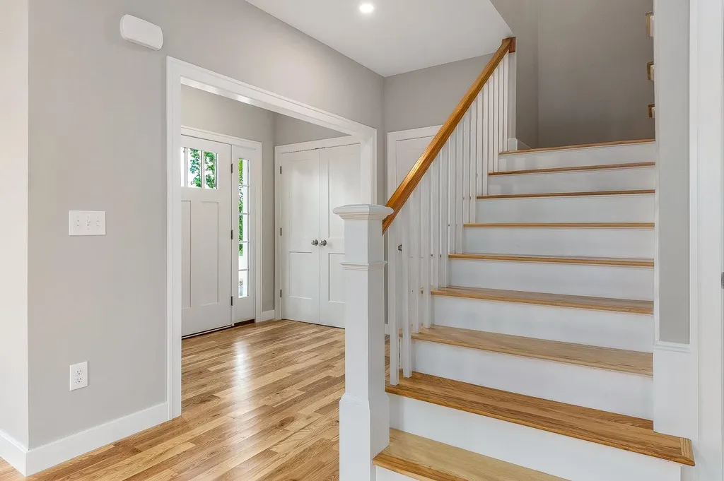 16 Summit Circle Newmarket NH 03857