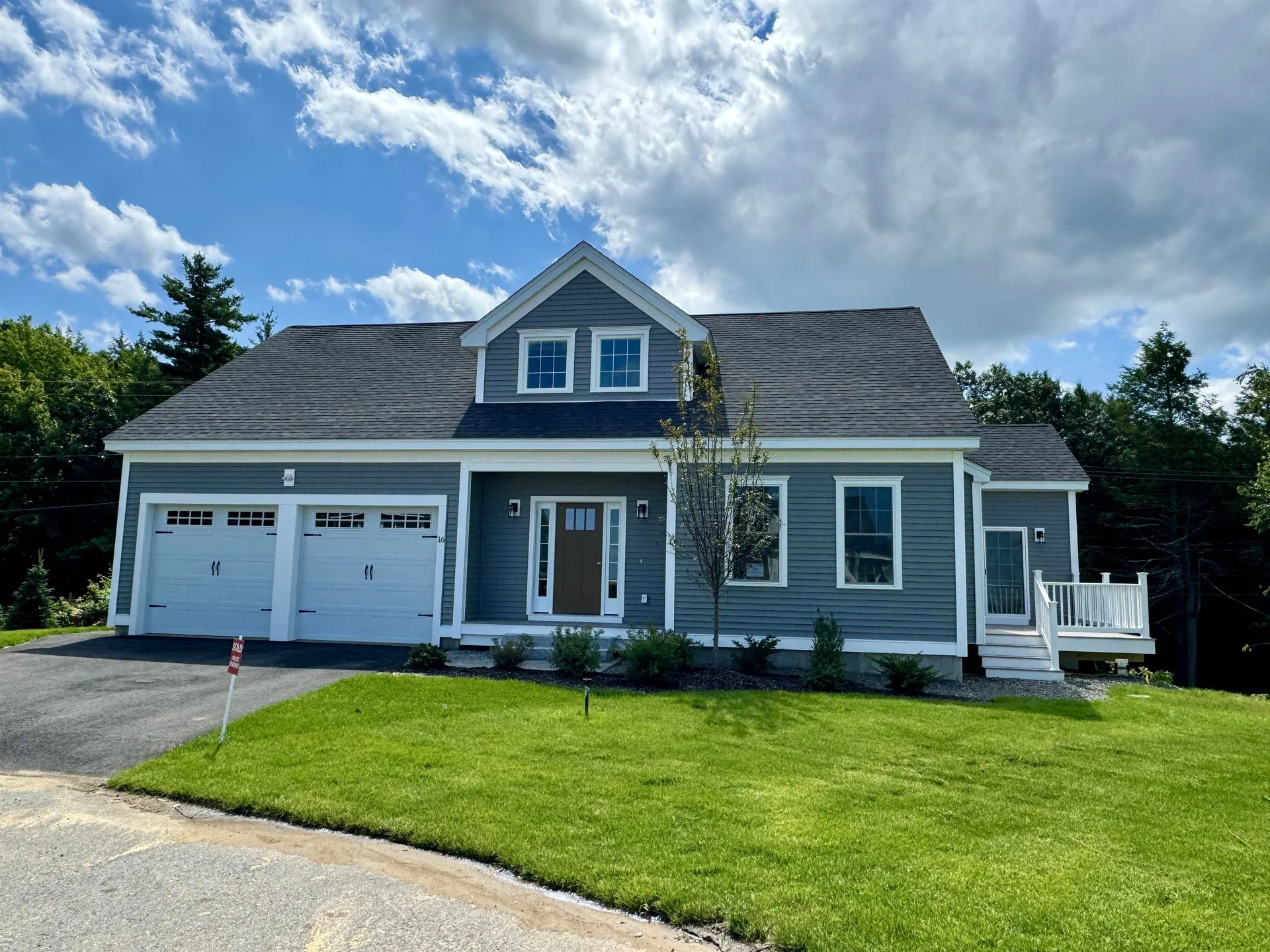 16 Summit Circle Newmarket NH 03857