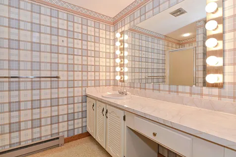 37 Stonehurst Manor Road Conway NH 03818