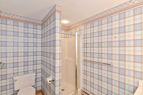 37 Stonehurst Manor Road Conway NH 03818