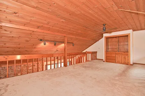 37 Stonehurst Manor Road Conway NH 03818