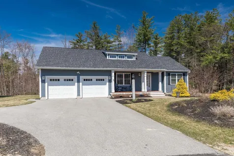 2 Firefly Circle Somersworth NH 03878