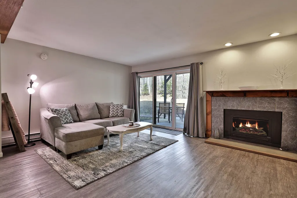 37 Gateway Court Mendon VT 05701