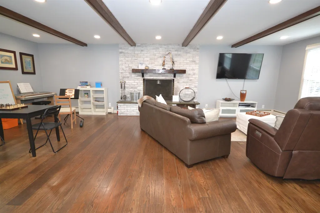 116 Ridgewood Avenue Keene NH 03431