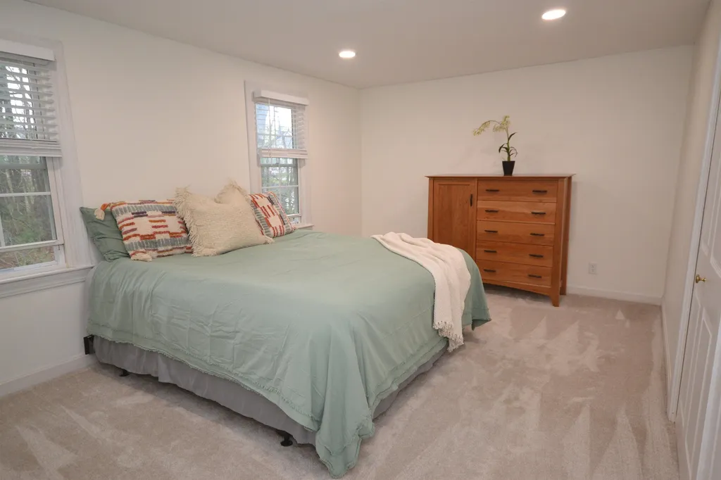 116 Ridgewood Avenue Keene NH 03431