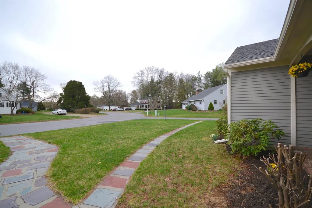 116 Ridgewood Avenue Keene NH 03431