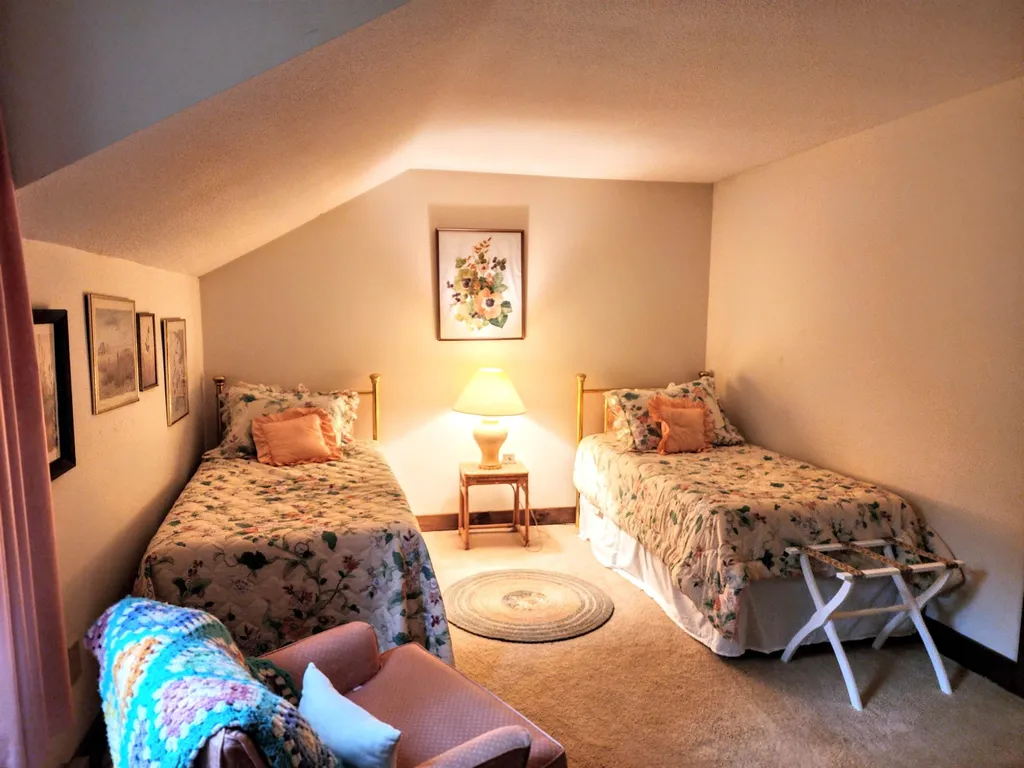 291 Sugar Hill Lane Hartford VT 05059