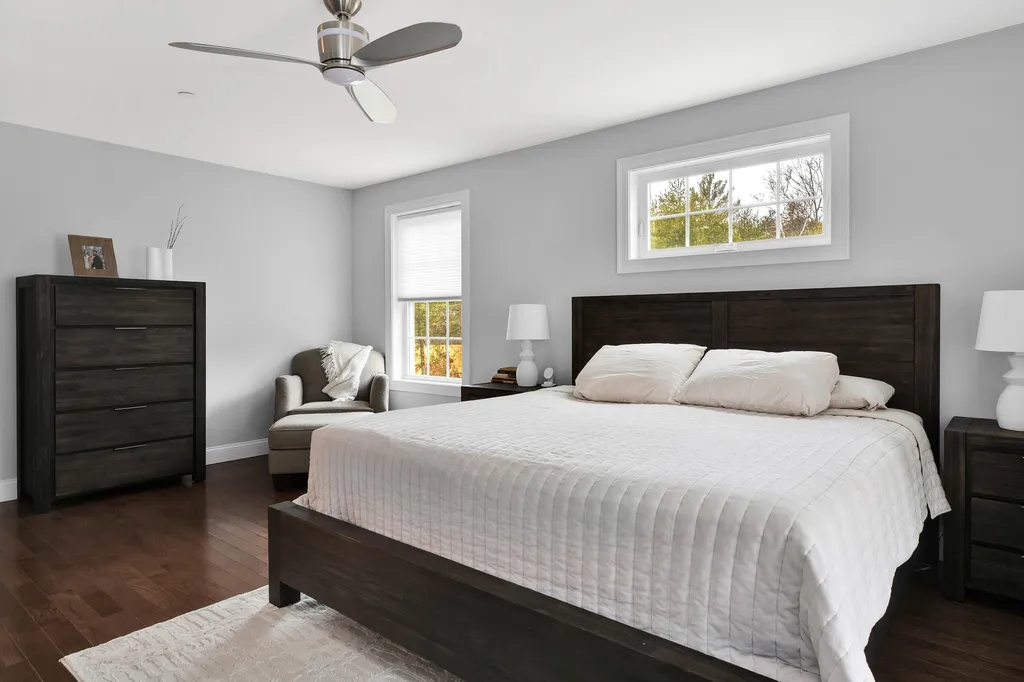 4 Carlis Way Plaistow NH 03865