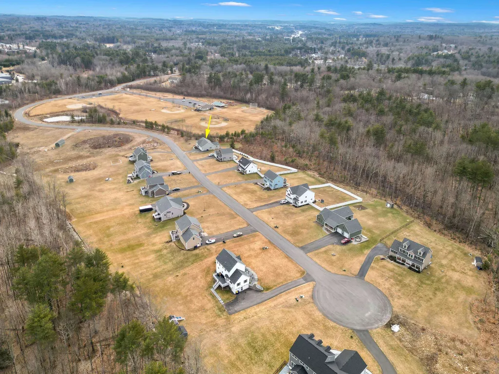 4 Carlis Way Plaistow NH 03865