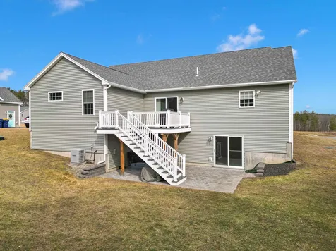 4 Carlis Way Plaistow NH 03865