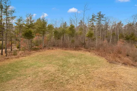 4 Carlis Way Plaistow NH 03865