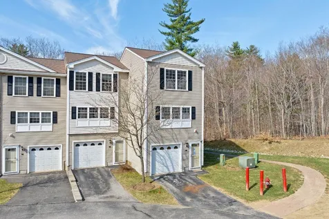 24 Dillon Way Laconia NH 03246