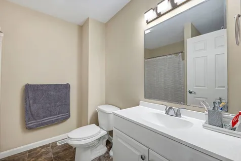24 Dillon Way Laconia NH 03246