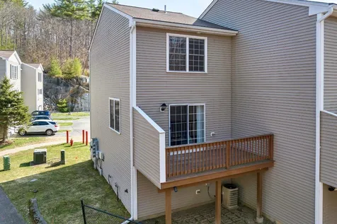 24 Dillon Way Laconia NH 03246
