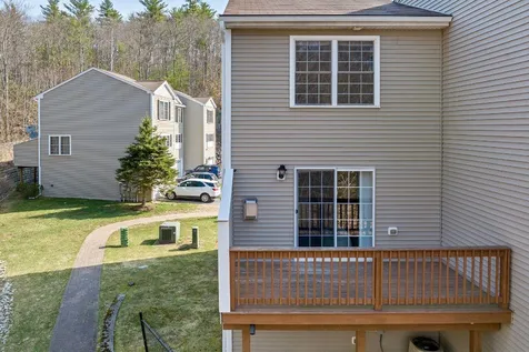 24 Dillon Way Laconia NH 03246